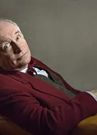 Simon Jones