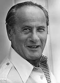 Eli Wallach